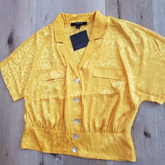 MARC NEW YORK ANDREW MARC Top - Picture 4 of 6